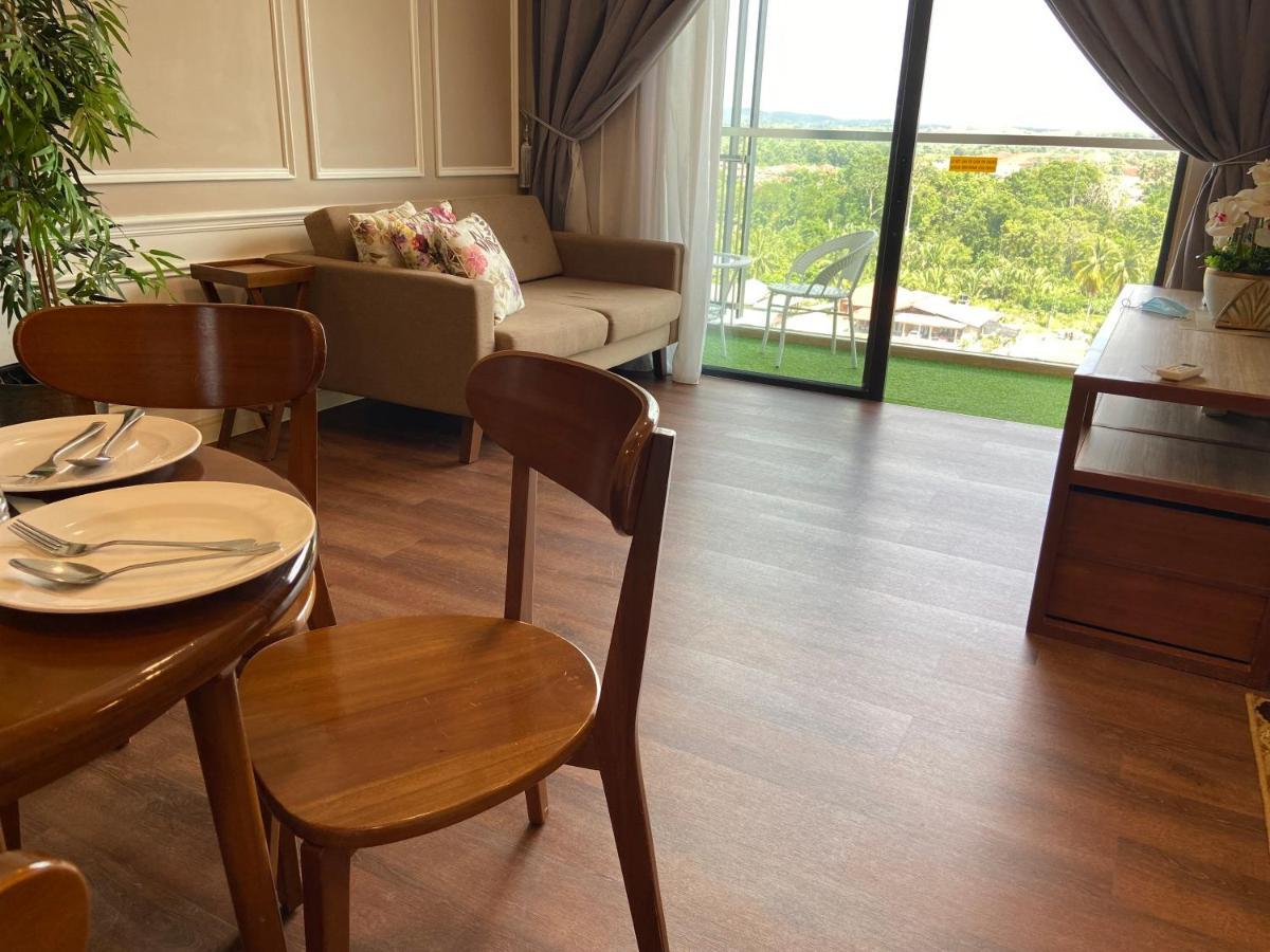 De Lavelle Suites @ Timur Bay Seafront Residence Kuantan Eksteriør bilde