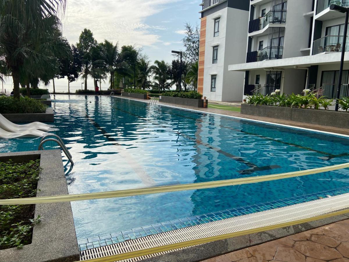 De Lavelle Suites @ Timur Bay Seafront Residence Kuantan Eksteriør bilde